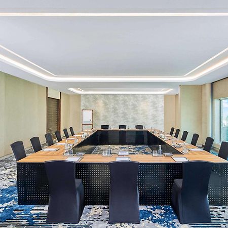 Novotel Mumbai International Airport Екстериор снимка